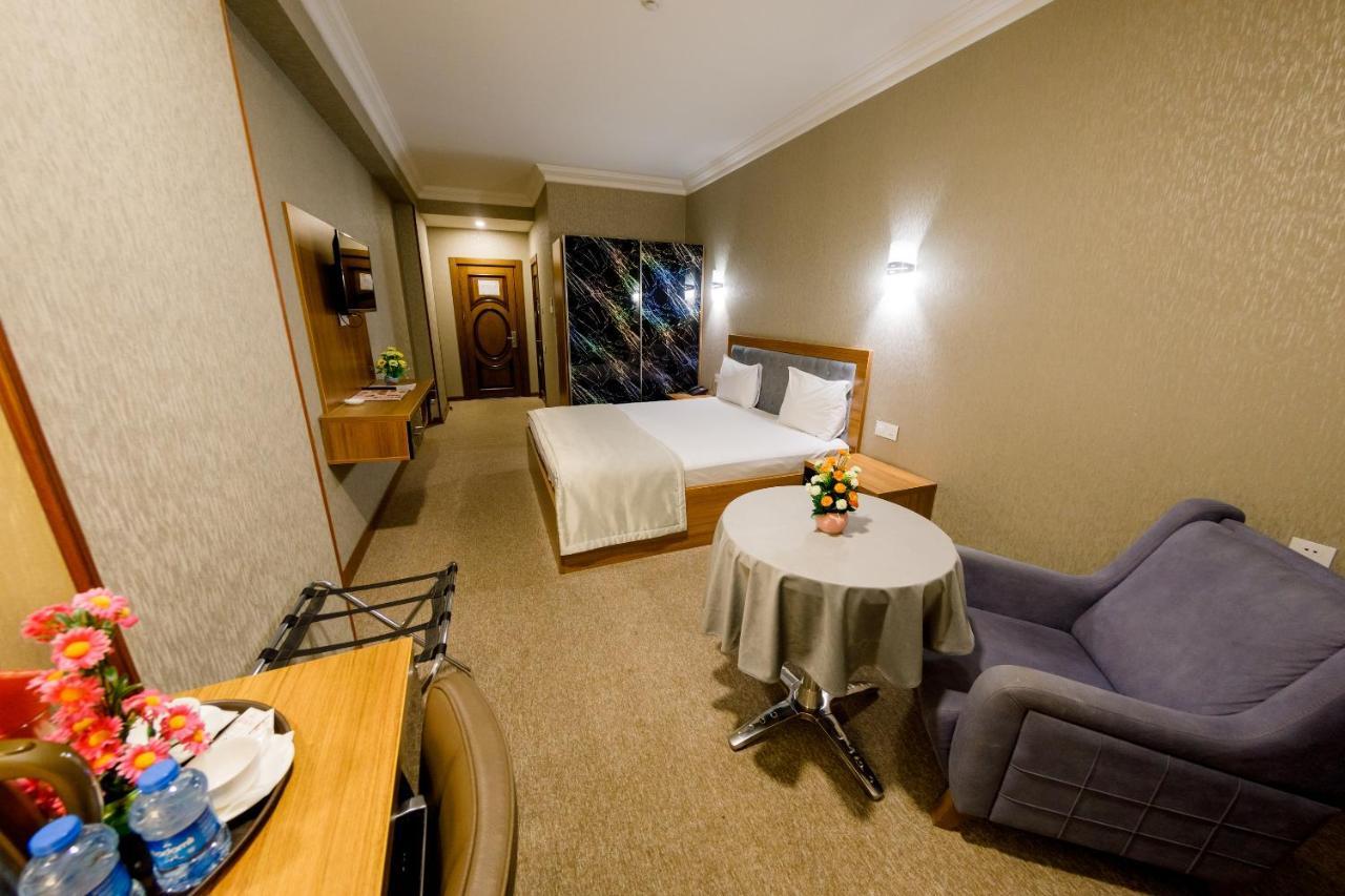 Royal Sapphire Hotel Baku Eksteriør bilde